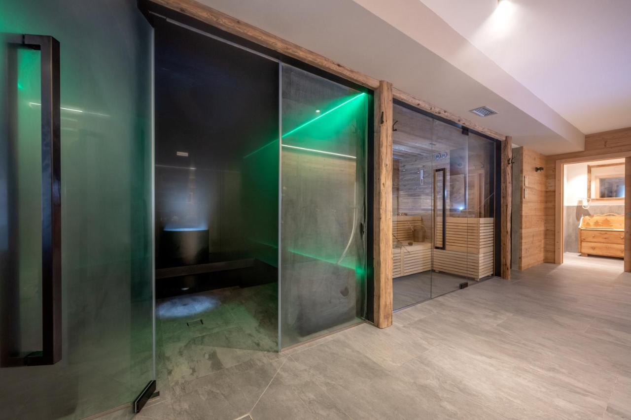 Cesa Edelweiss Living & Spa 캄피텔로디파사 외부 사진