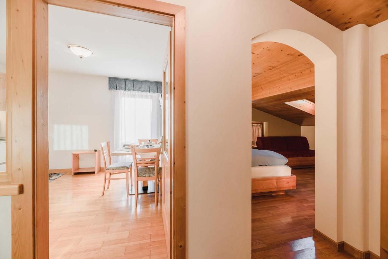 Cesa Edelweiss Living & Spa 캄피텔로디파사 외부 사진