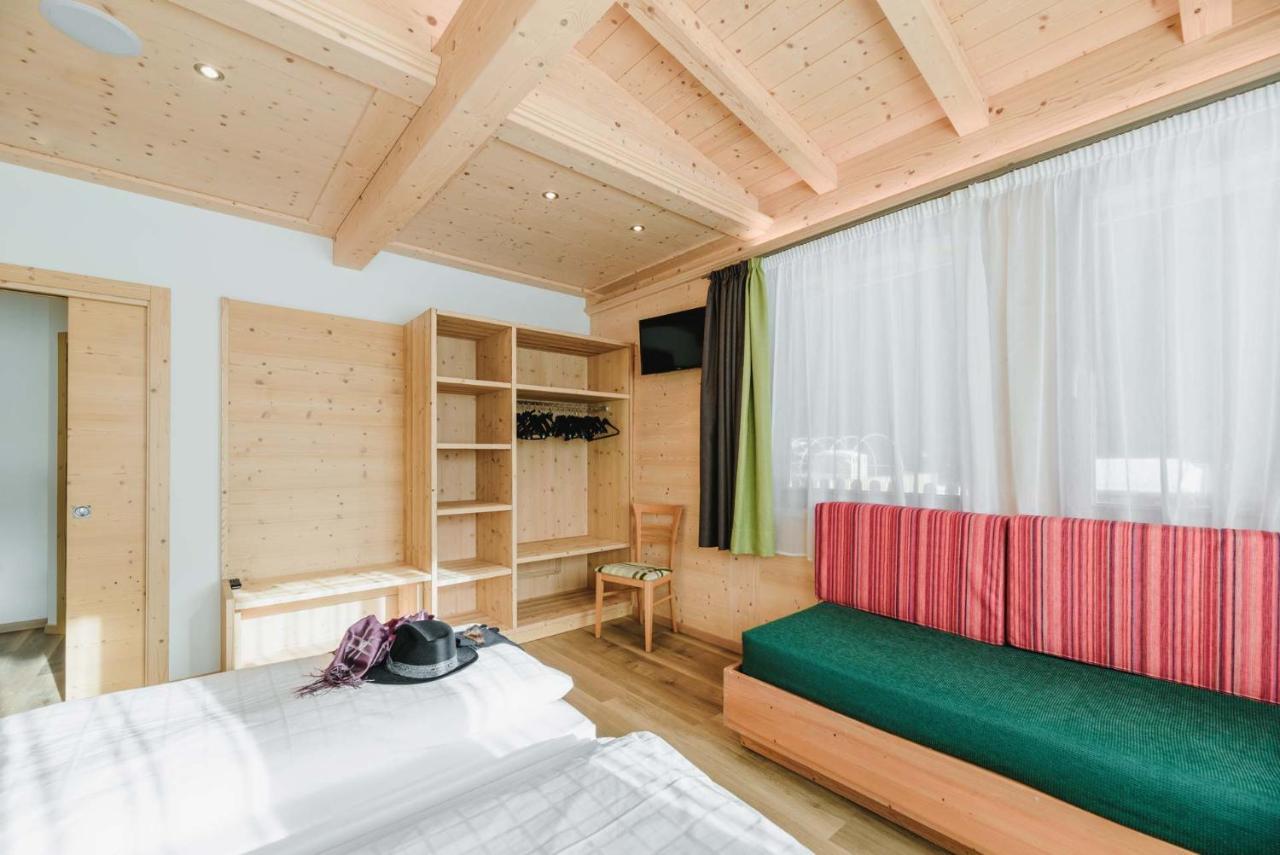 Cesa Edelweiss Living & Spa 캄피텔로디파사 외부 사진