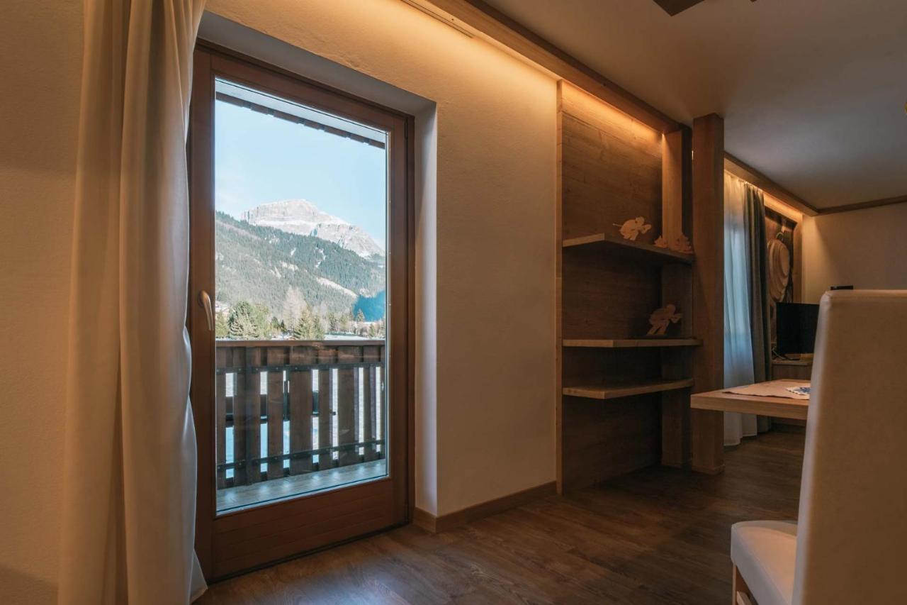 Cesa Edelweiss Living & Spa 캄피텔로디파사 외부 사진